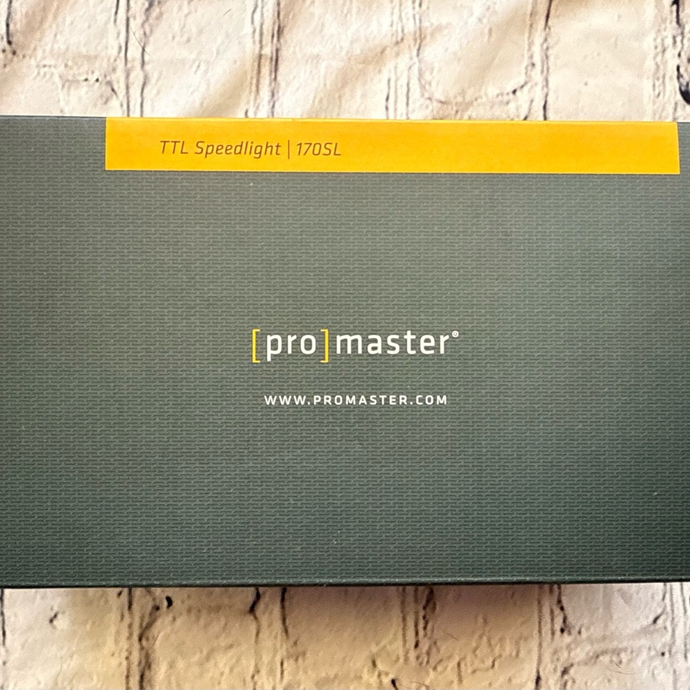 ProMaster TTL Speedlight 170SL
